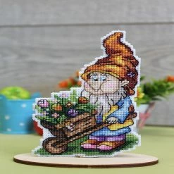 Budget 🤩 Crafting Spark (Wizardi) - Garden Helper SR-823 Plastic Canvas Counted Cross Stitch Kit ⭐ -Crafts For Her Shop crafting spark wizardi garden helper sr 823 plastic canvas counted cross stitch kit14222222 a03NOWA